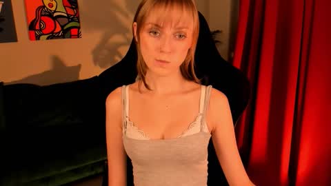 Kira online show from November 26, 5:42 pm