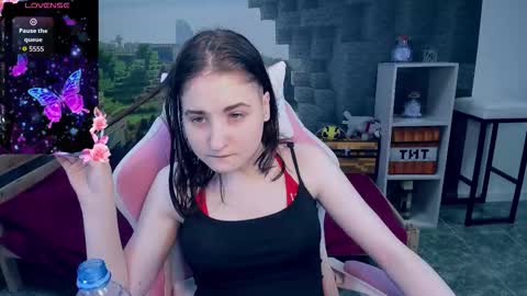 KiraParker online show from March 7, 6:19 pm