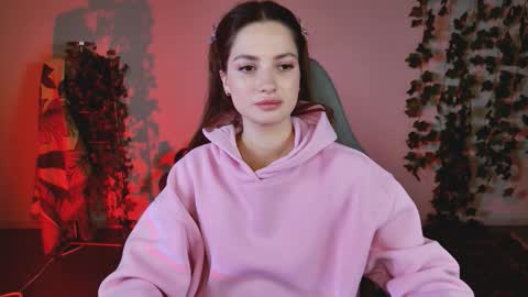 kiravair online show from March 6, 12:37 pm