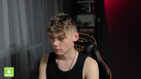 Kirill and Andrey online show from October 30, 5:35 pm