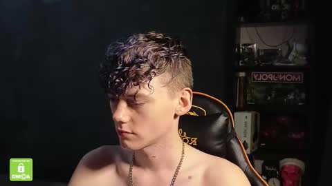 Kirill and Andrey online show from November 29, 1:57 am