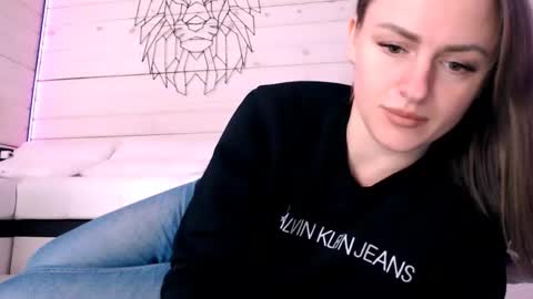 Kiss Ksu online show from April 3, 4:19 am