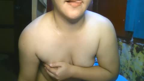 kiss_me_loves online show from September 15, 8:05 am