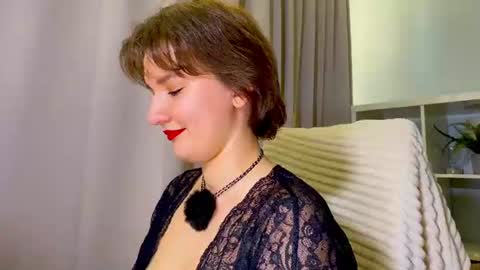 call me Luna online show from July 12, 11:35 am