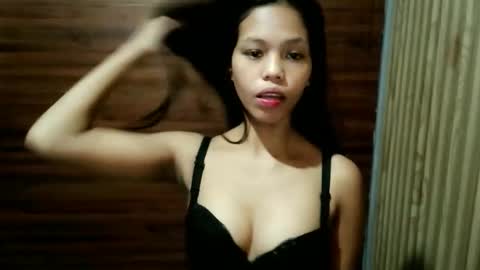kissbebena online show from May 14, 8:12 am