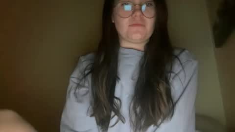 kissbriella online show from November 10, 7:22 am