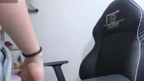 KISSI  online show from October 22, 12:07 pm