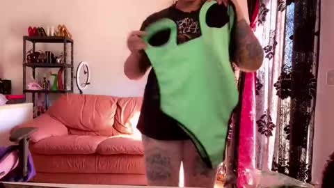 kissica online show from October 21, 8:52 am