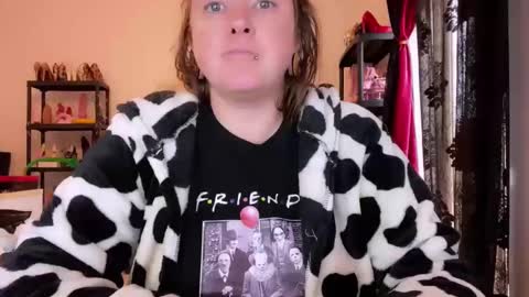 kissica online show from December 16, 9:59 am