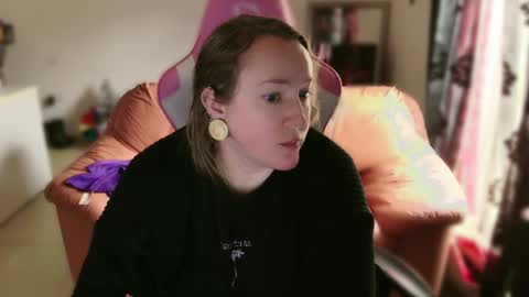 kissica online show from March 3, 9:22 am