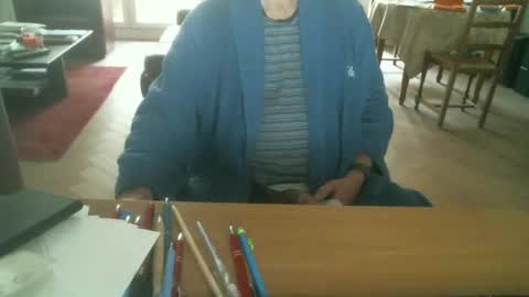 kisslog1 online show from October 18, 7:23 am