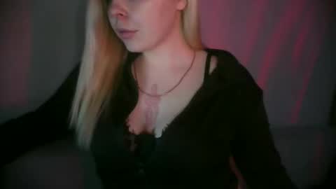 kit katiki1 online show from January 31, 11:57 pm