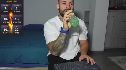 kite__ online show from October 27, 3:50 am