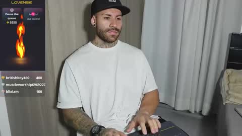 kite__ online show from January 10, 1:33 am