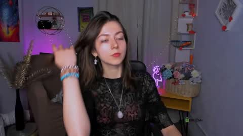 kitniss online show from June 6, 7:20 pm