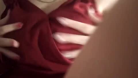 kitsuneniki online show from March 4, 7:00 pm