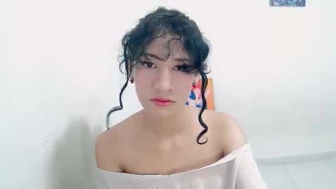 kitten_punches02 online show from February 15, 4:28 pm