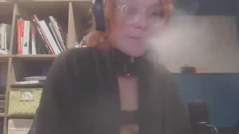 kittennervous online show from October 20, 12:59 am