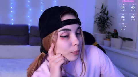 Veronica online show from March 1, 8:46 pm