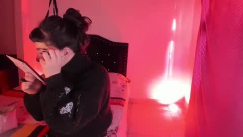 kitty__chs online show from November 27, 11:18 am