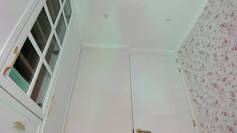 sophie online show from February 18, 5:02 pm