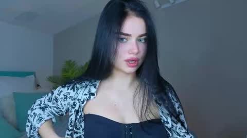 kitty_cut1ee_ online show from February 24, 1:47 pm