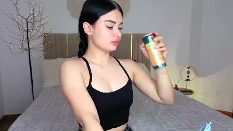 kitty_cut1ee_ online show from June 11, 6:44 am