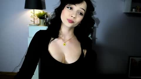 Denise online show from May 27, 10:07 pm