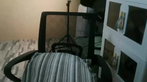 kitty_fussy online show from May 10, 3:07 pm