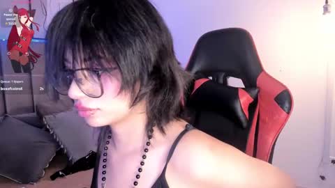 Snapshot of kitty_gang chatting on March 3, 2:49 pm Camila online show from March 3, 2:49 pm