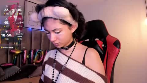 Snapshot of kitty_gang chatting on March 7, 2:57 am Camila online show from March 7, 2:57 am