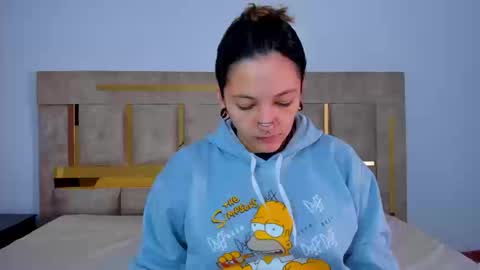 Snapshot of kitty_ravee chatting on September 10, 12:50 pm Kitty Rave online show from September 10, 12:50 pm