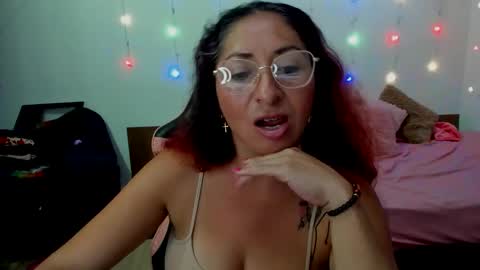 violet online show from January 26, 9:51 am