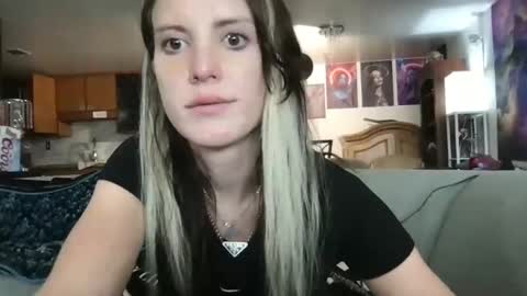 kittycatkendra online show from March 8, 10:45 pm