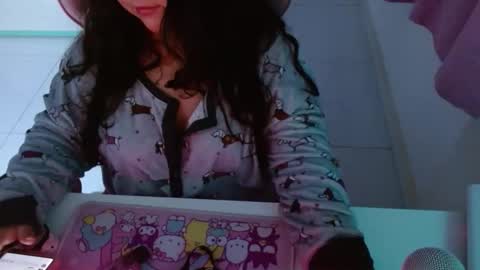 Dannita online show from October 3, 4:10 am