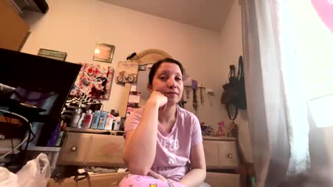 kittyluvx online show from February 15, 3:17 pm