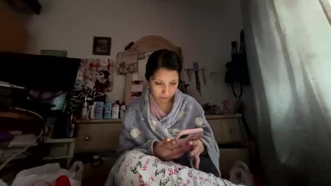 kittyluvx online show from February 16, 12:54 pm