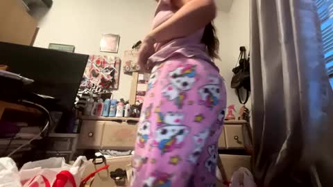 kittyluvx online show from February 15, 10:21 pm