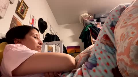 kittyluvx online show from February 19, 1:08 am
