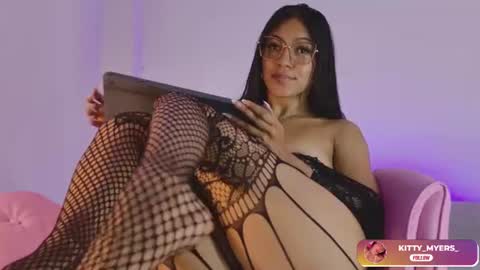 kittymyers_ online show from July 22, 6:32 pm