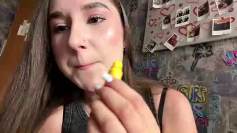 Molly online show from July 28, 11:17 am