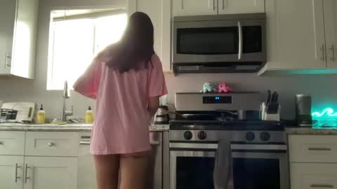 kittypurr79 online show from April 10, 11:09 pm