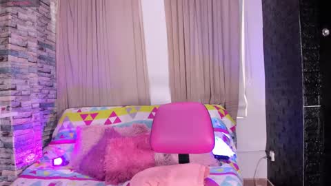 Tatiana Guerrero online show from March 8, 4:28 pm