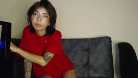 kiyu online show from April 19, 3:51 am