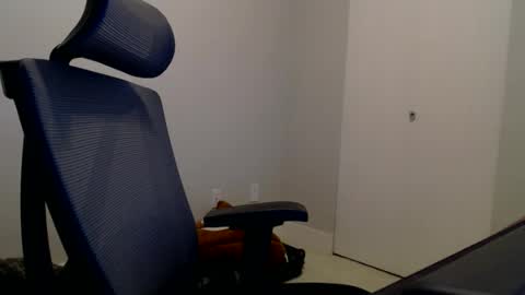 kjei189009 online show from April 26, 2:31 am