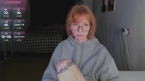 Snapshot of klares_wasser chatting on February 13, 6:26 pm Klares online show from February 13, 6:26 pm
