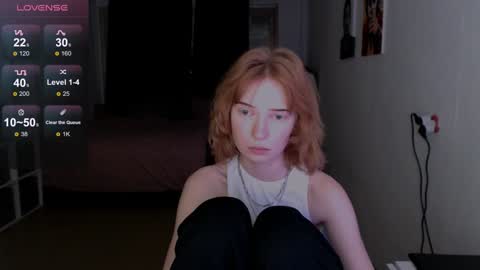 Snapshot of klares_wasser chatting on February 6, 4:58 pm Klares online show from February 6, 4:58 pm