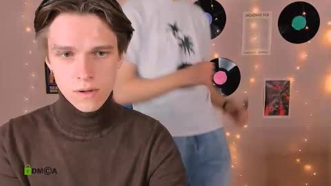 klaus_rice online show from December 18, 9:37 am