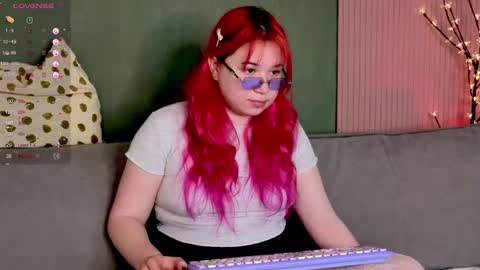 Klee online show from November 15, 5:09 am