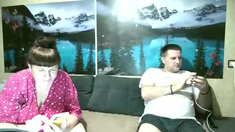 Kleosnow online show from September 10, 4:19 pm